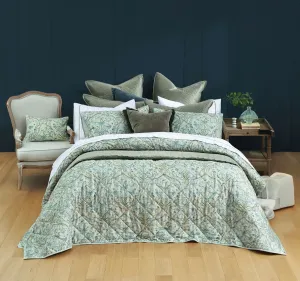 Augusta Coverlet Set Range Multi