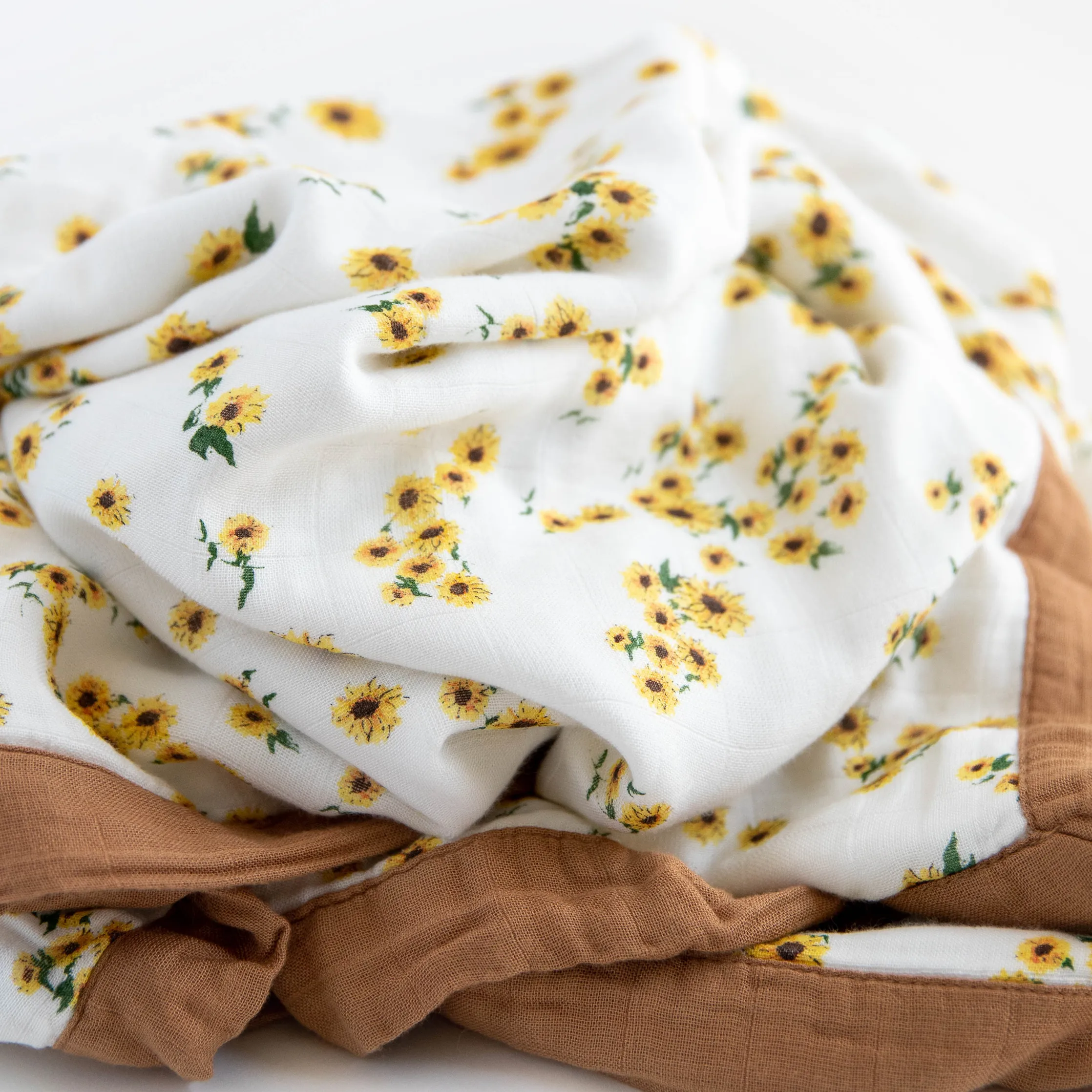 Deluxe Muslin Quilted Throw - Ditsy Sunflower