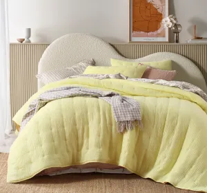 Hugo Comforter Set Range Butter