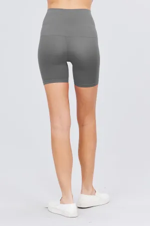 SEAMLESS SHORT